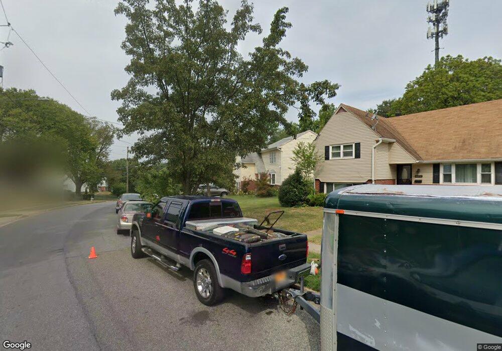 6010 Mustang Dr, Riverdale, MD 20737 - photo 1