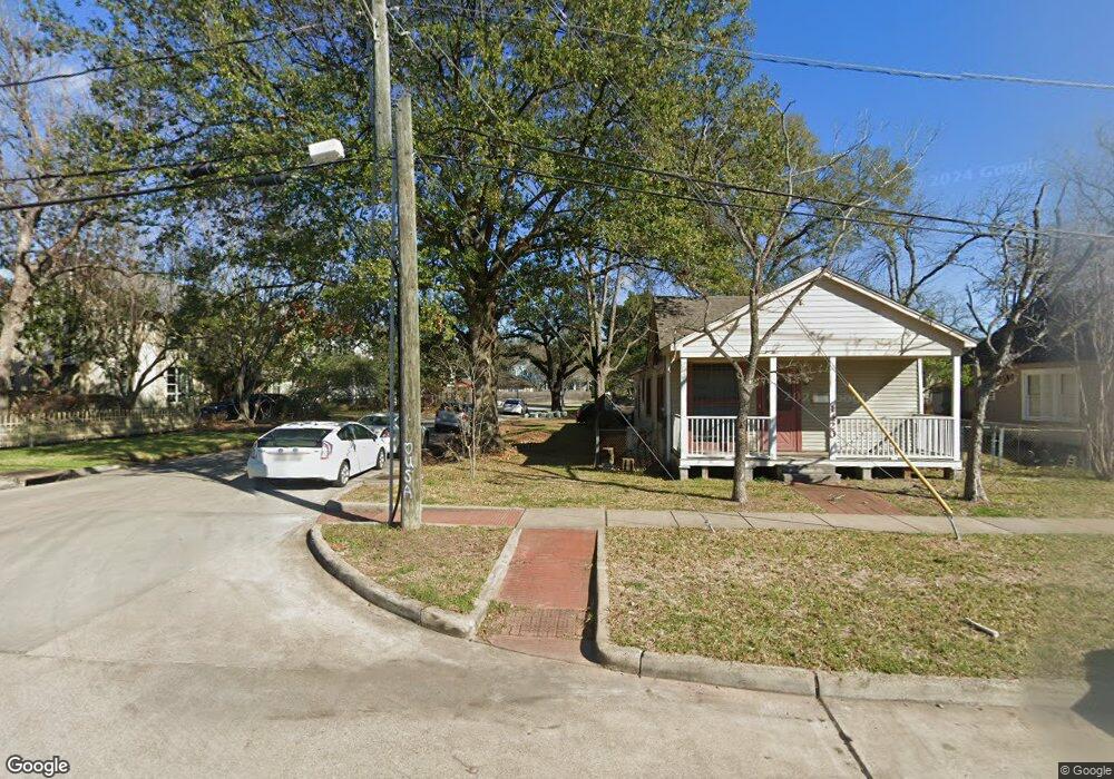 1426 Oxford St, Houston, TX 77008 - photo 1