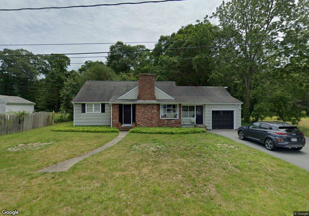 8 Henry St, North Dartmouth, MA 02747 - photo 1