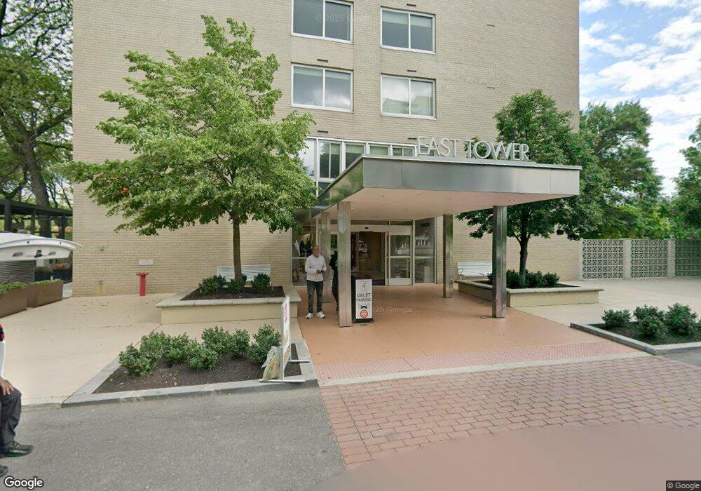 2200 Benjamin Franklin Pkwy unit E1910, Philadelphia, PA 19130 - photo 1