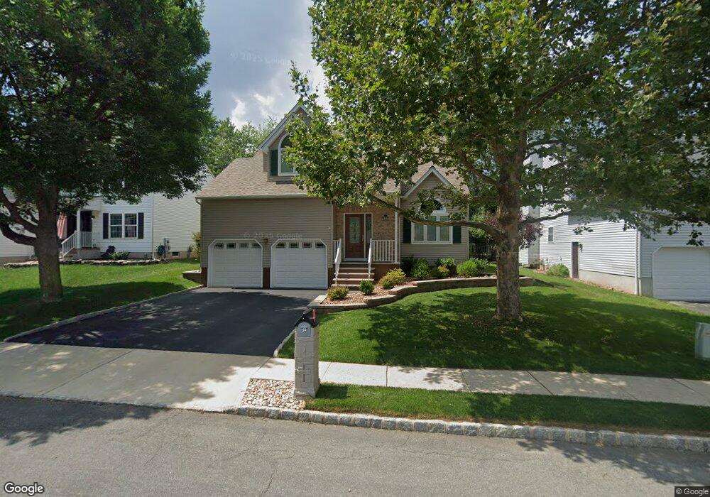 10 Stapleton Ct, Bridgewater, NJ 08807 - photo 1