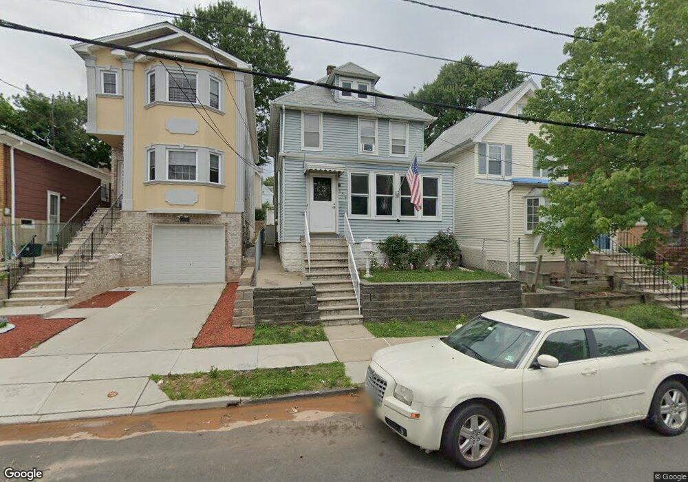 359 Forest St, Kearny, NJ 07032 - photo 1