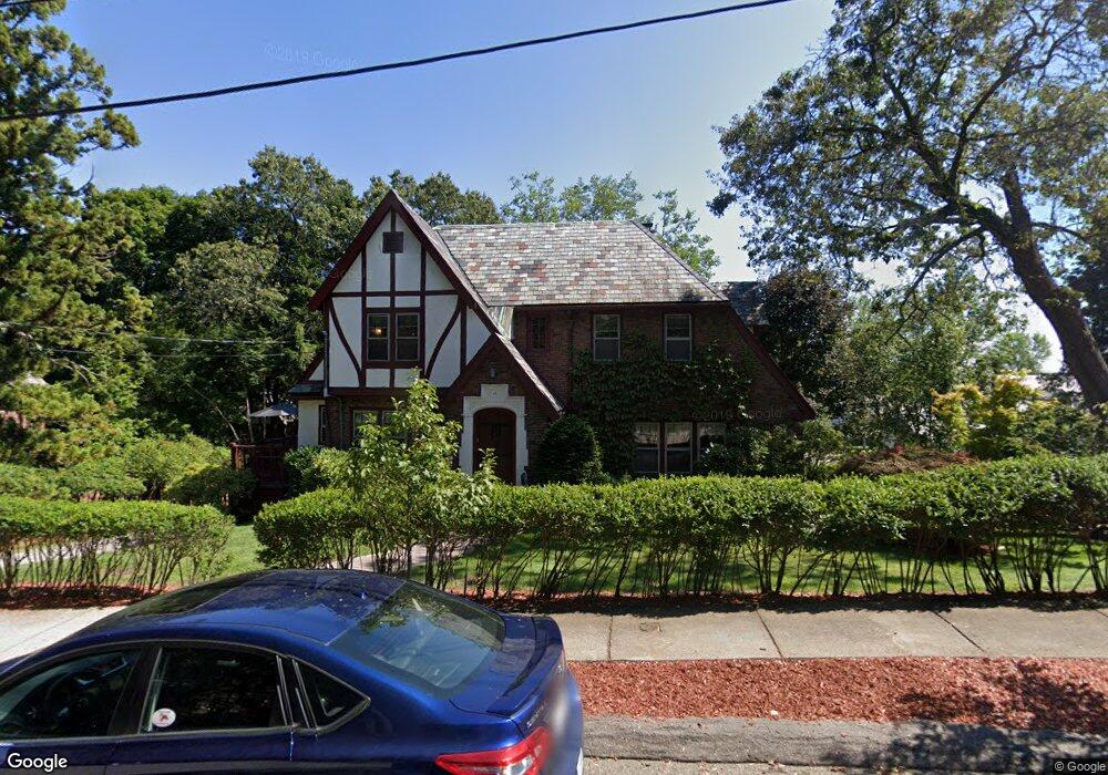 14 Ellis Rd, West Newton, MA 02465 - photo 1