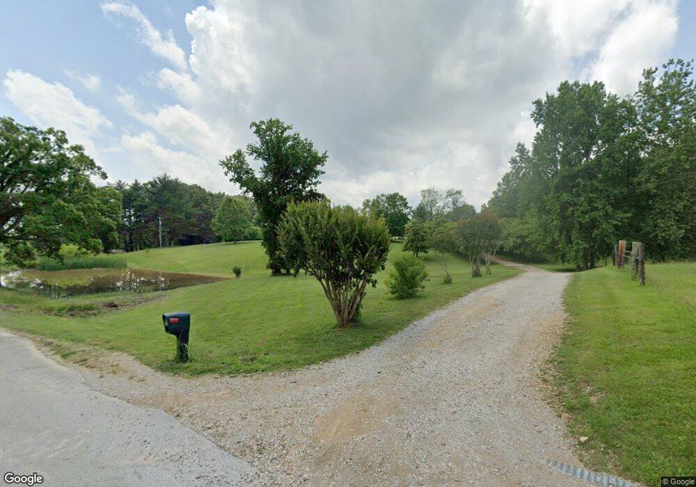 562 Winstead Ln, Manchester, TN 37355 - photo 1