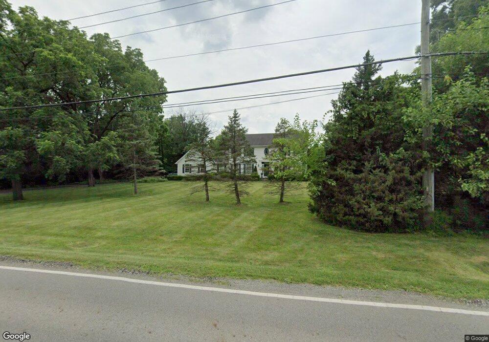 5725 Linworth Rd, Columbus, OH 43235 - photo 1