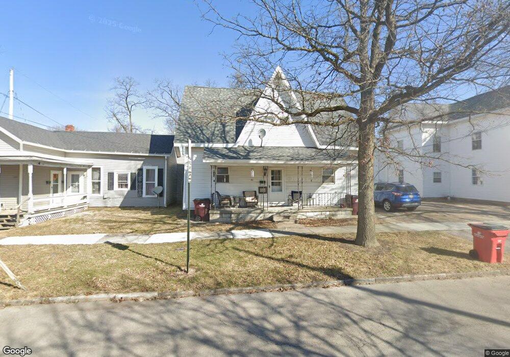 208 W Buckeye Ave, Ada, OH 45810 - photo 1