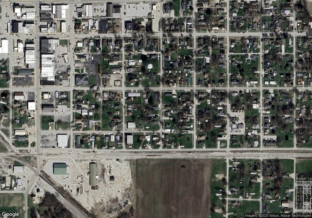 140 4th St SE, Linton, IN 47441 - photo 1