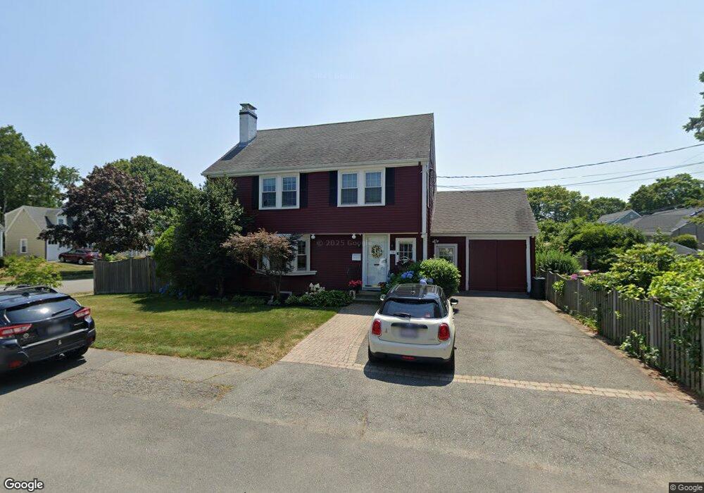 19 Saturn Rd, Marblehead, MA 01945 - photo 1
