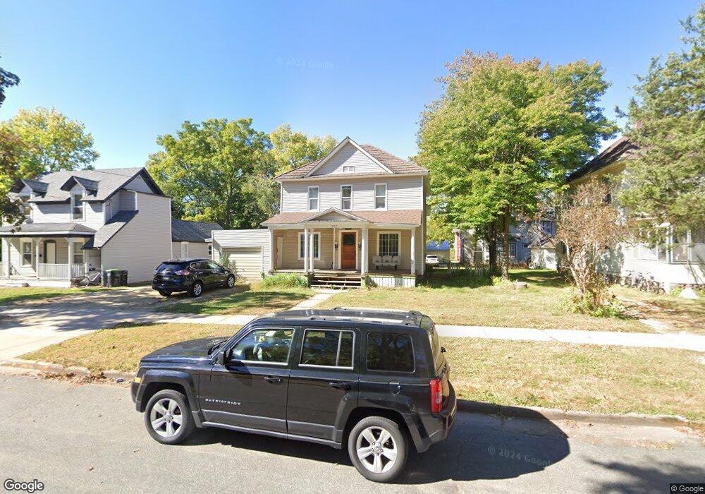 907 8th St E, Menomonie, WI 54751 - photo 1