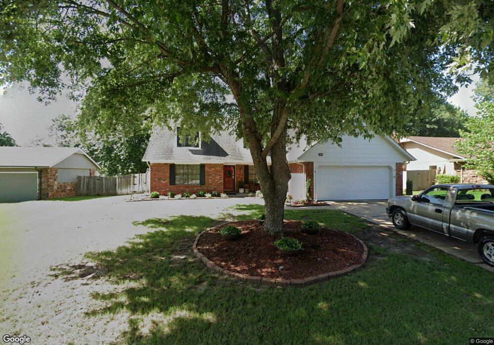 2517 W Broadway St, Broken Arrow, OK 74012 - photo 1