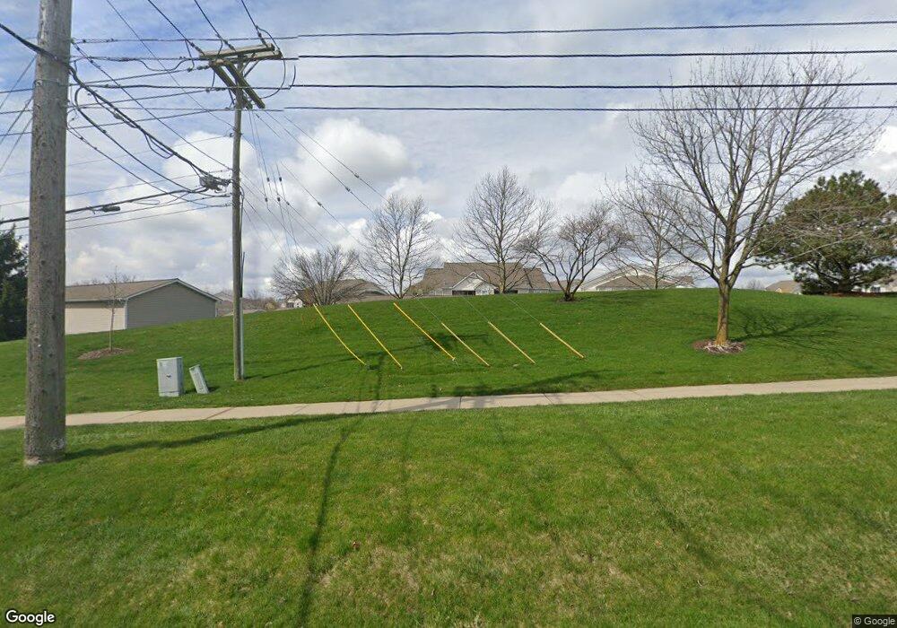 1524 Oakfield Dr, Ann Arbor, MI 48108 - photo 1