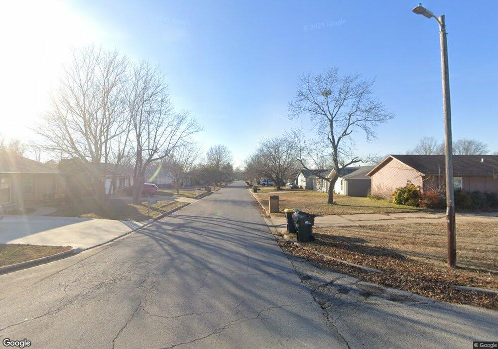 14214 S Poplar St, Glenpool, OK 74033 - photo 1