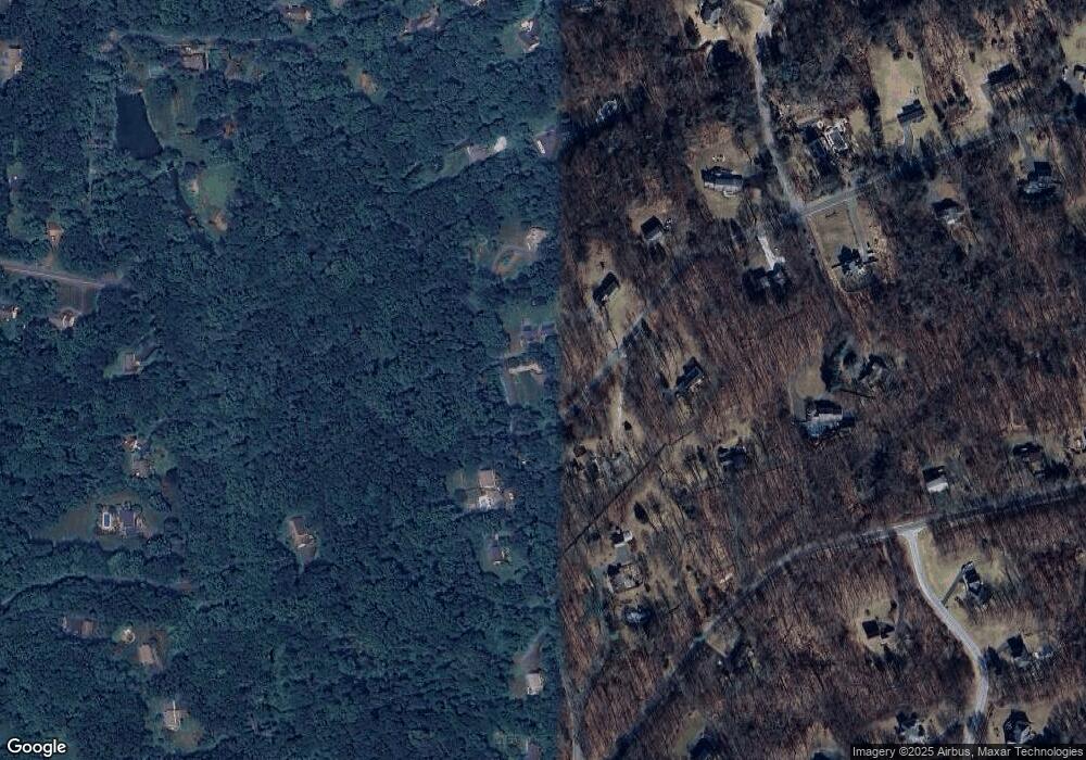 38 Gelding Hill Rd, Sandy Hook, CT 06482 - photo 1