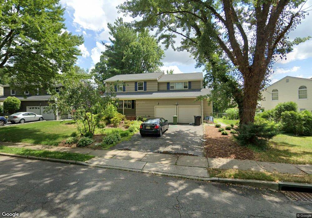 210 Taylor Rd, Paramus, NJ 07652 - photo 1
