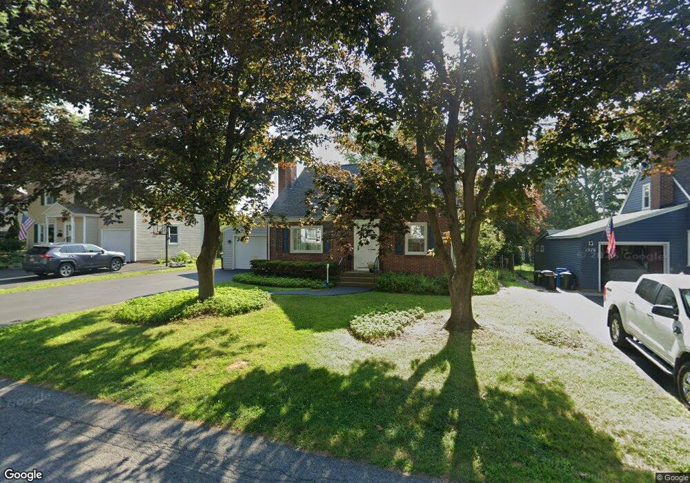 1580 Clifton Park Rd, Schenectady, NY 12309 - photo 1