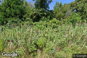 60 Gardiner Rd, Woods Hole, MA 02543