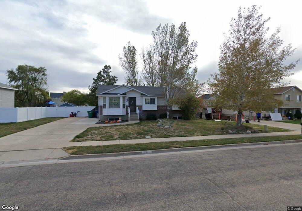 256 W 25 S, Clearfield, UT 84015 - photo 1
