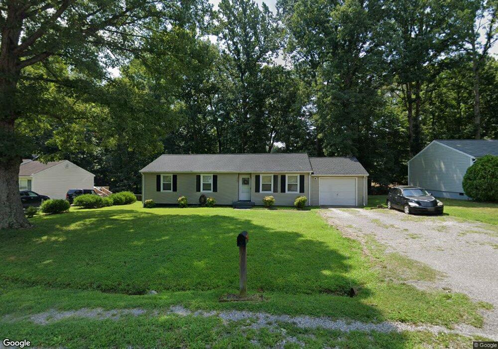 3906 Brandywine Dr, Hopewell, VA 23860 - photo 1