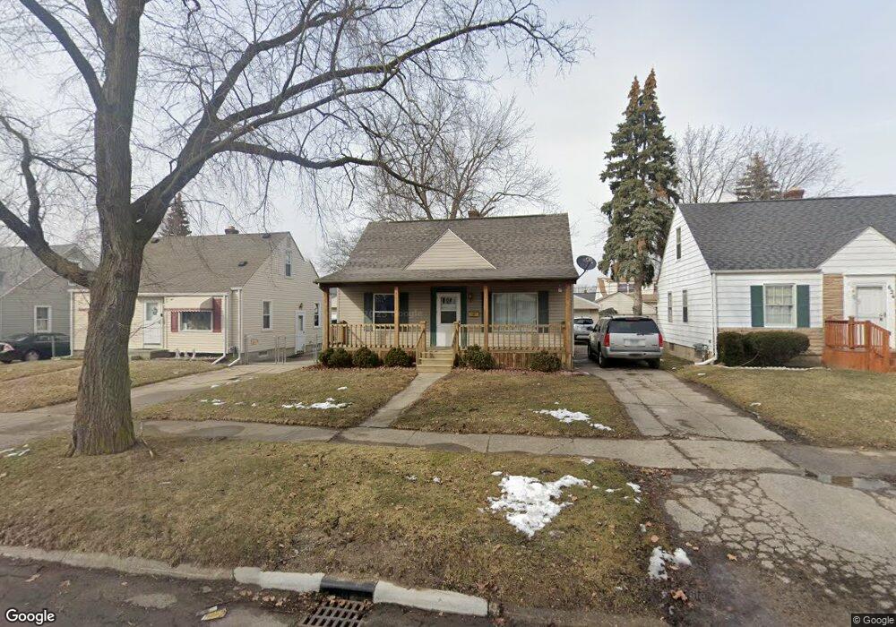 628 Huron St, Flint, MI 48507 - photo 1