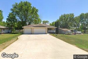 109 Hillcrest St, Raymond, IA 50667