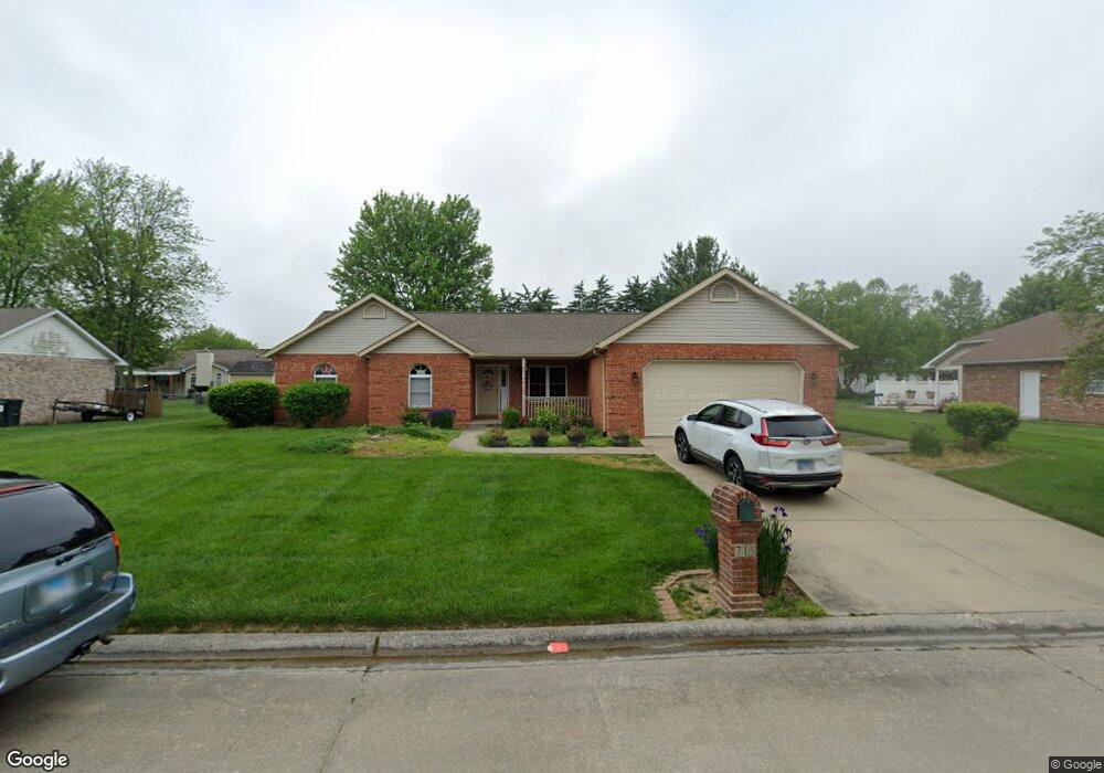 715 Oak Brook Dr, Freeburg, IL 62243 - photo 1