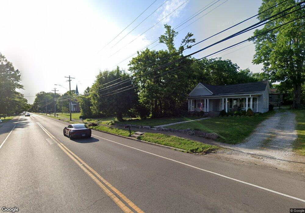 810 W 7th St, Columbia, TN 38401 - photo 1