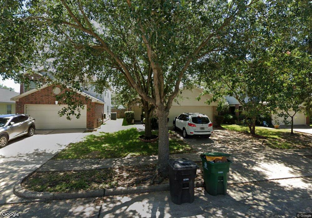 9014 Sporan Ln, Houston, TX 77075 - photo 1