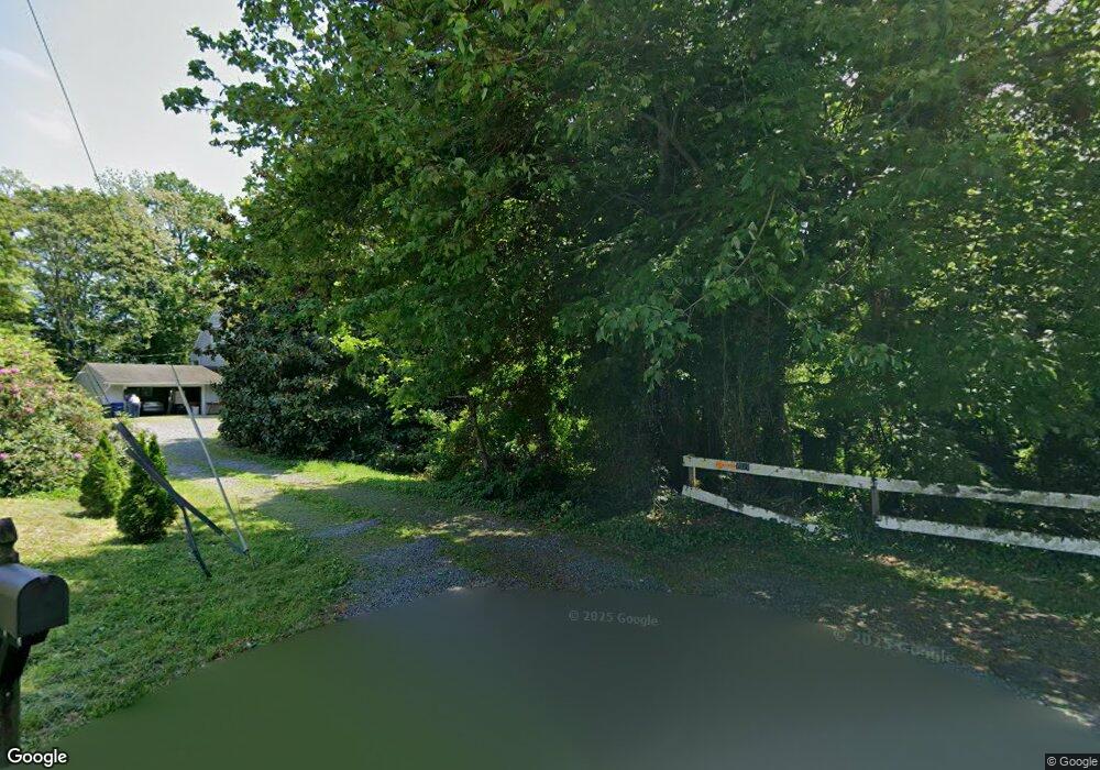 7031 Ridge Dr, Alexandria, VA 22306 - photo 1