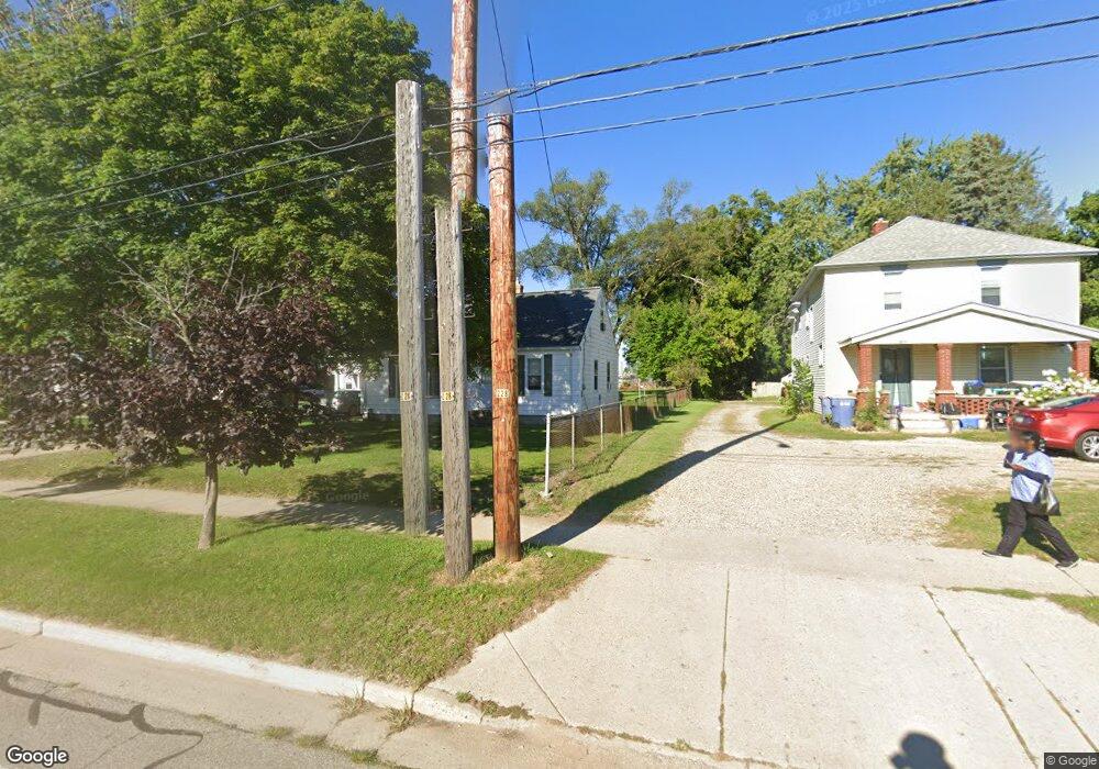 1073 Plymouth Ave NE, Grand Rapids, MI 49505 - photo 1