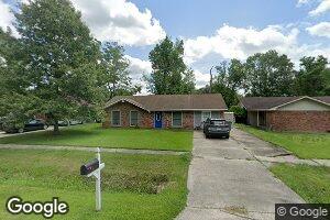 3134 Montreal Dr, Baton Rouge, LA 70819