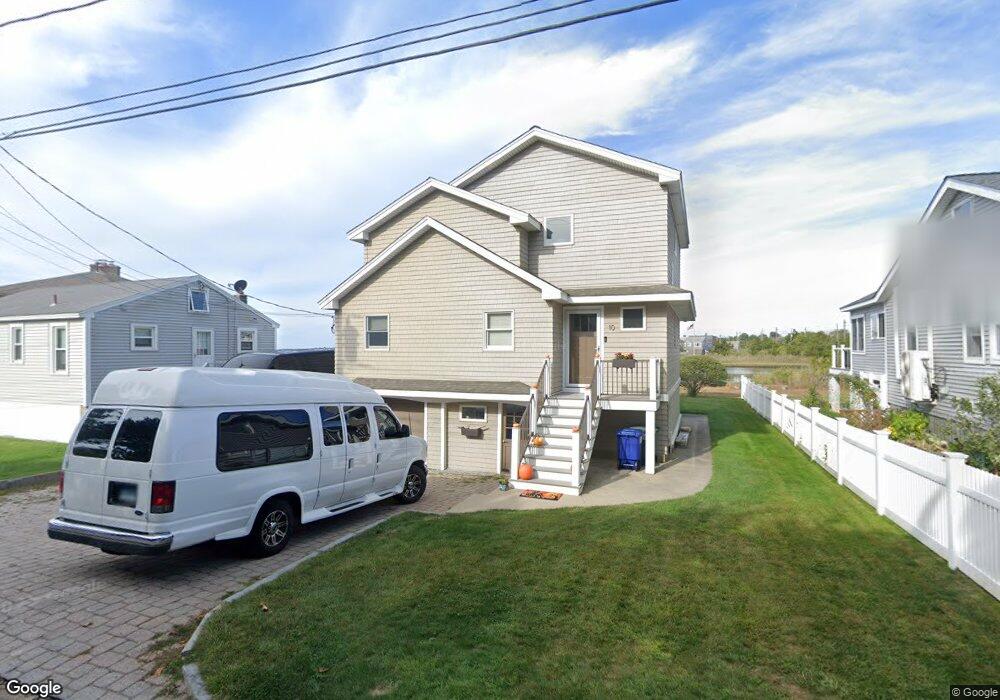 10 Oak St, Stonington, CT 06378 - photo 1