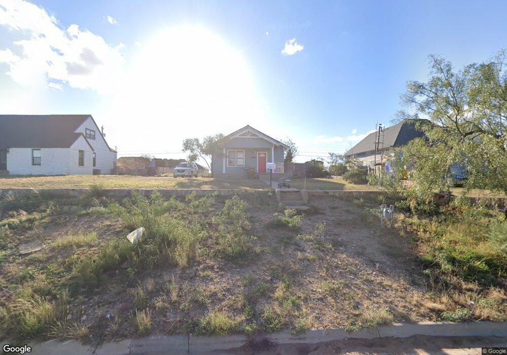 806 S Lancaster St, Big Spring, TX 79720 - photo 1