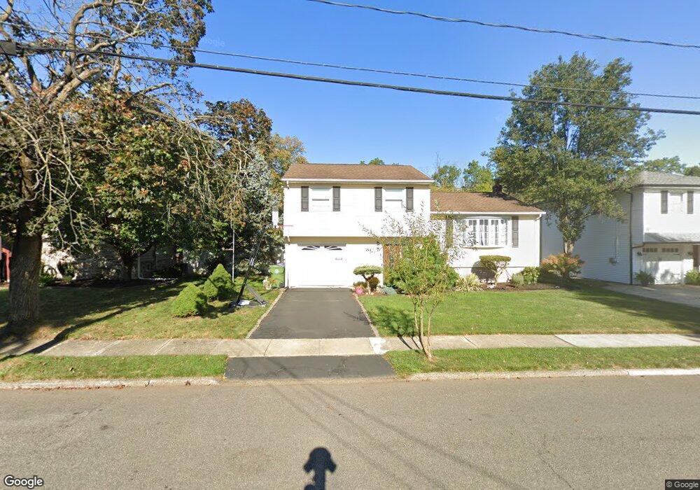 754 Riverbend Rd, Linden, NJ 07036 - photo 1