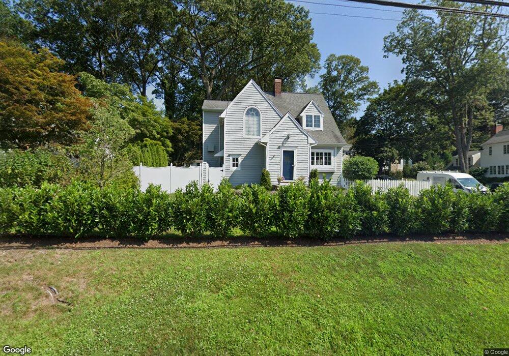 61 Middlesex Rd, Darien, CT 06820 - photo 1