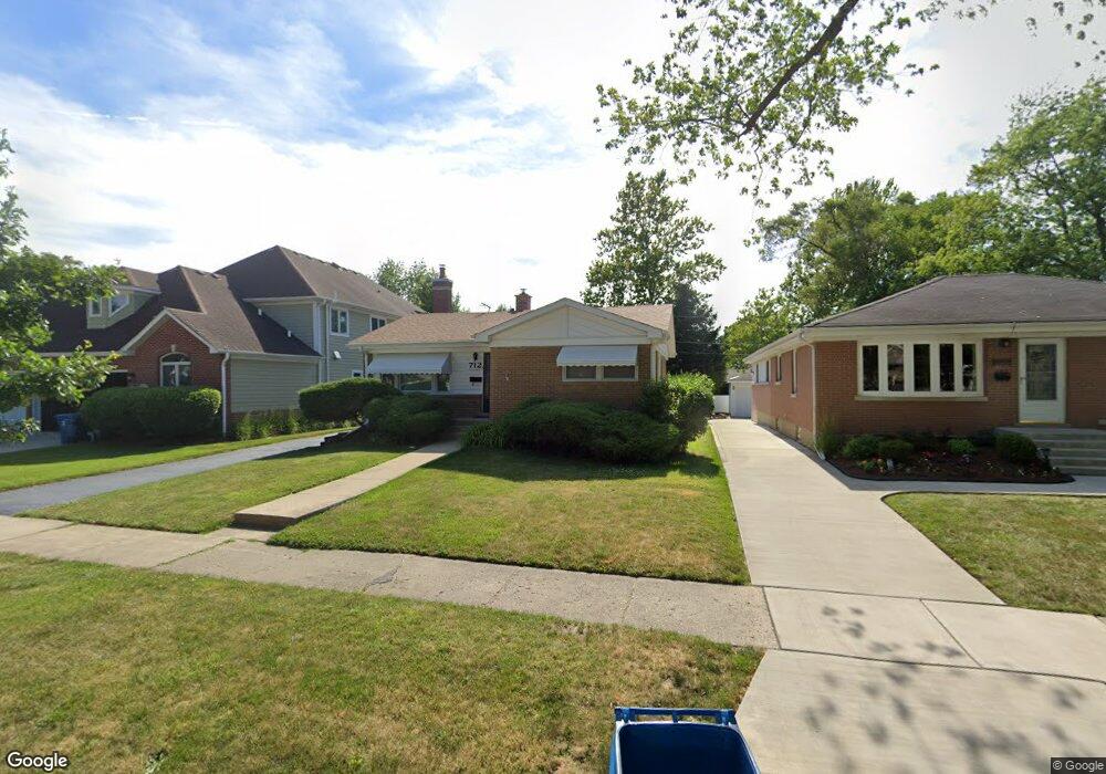712 S Swain Ave, Elmhurst, IL 60126 - photo 1