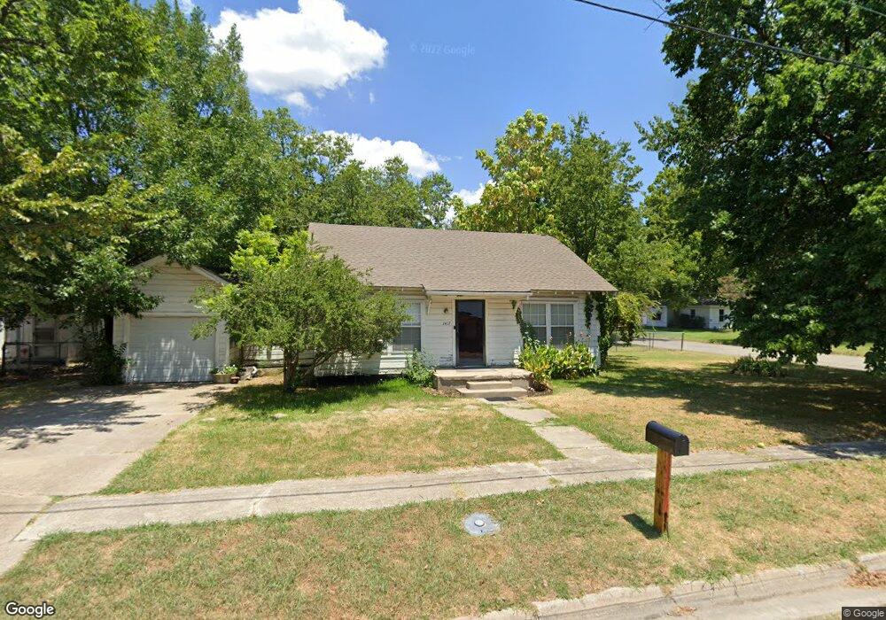 1417 Belcher St, Gainesville, TX 76240 - photo 1