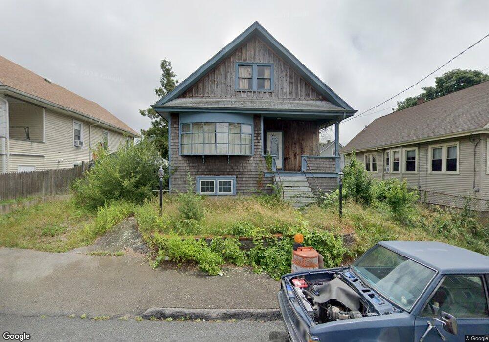 21 Winsor St, Fairhaven, MA 02719 - photo 1