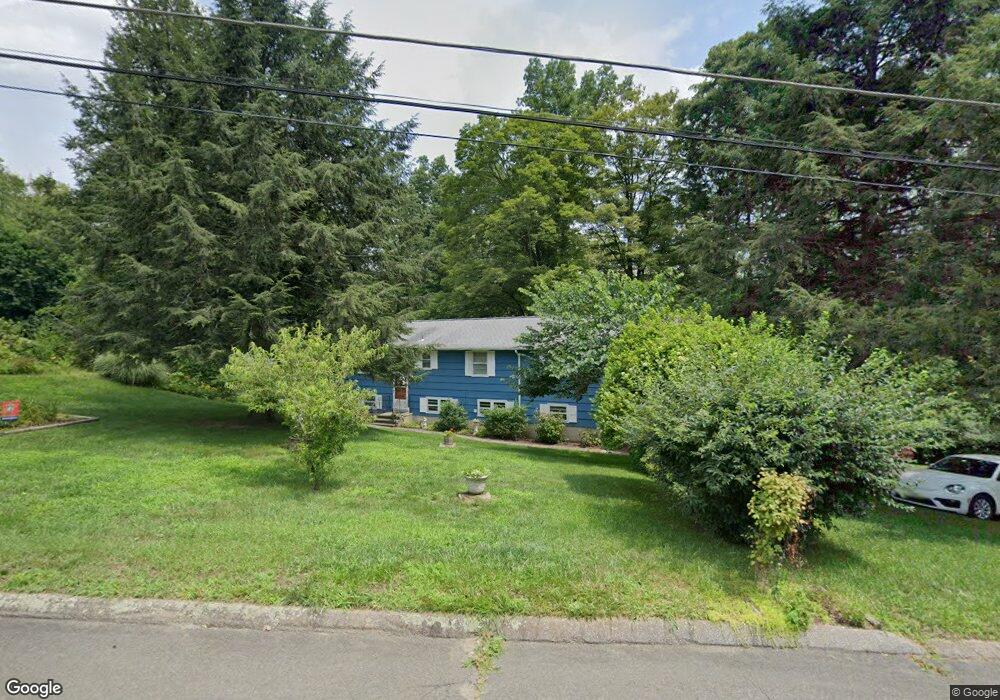 6 Side Hill Ln, Danbury, CT 06810 - photo 1