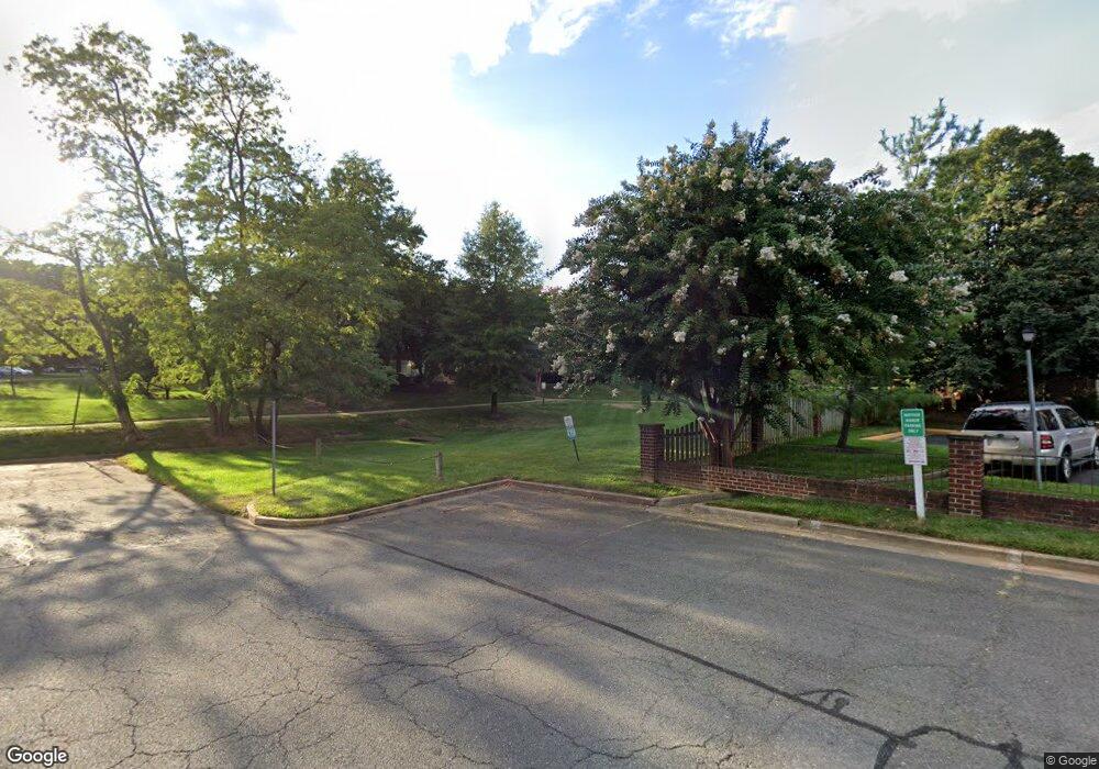 Treebrooke unit 212, Oakton, VA 22124 - photo 1