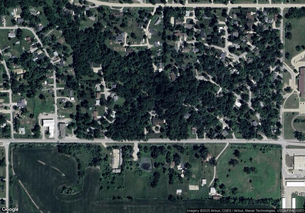 2364 1st Ave W, Newton, IA 50208 - photo 1