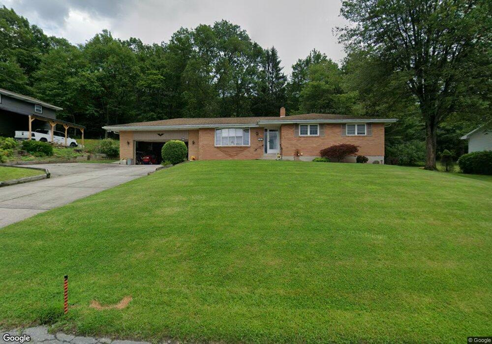 340 Mountain Ave, Tamaqua, PA 18252 - photo 1