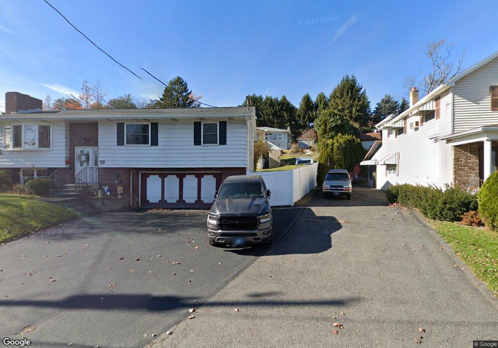 153 Center St, Hughestown, PA 18640 - photo 1