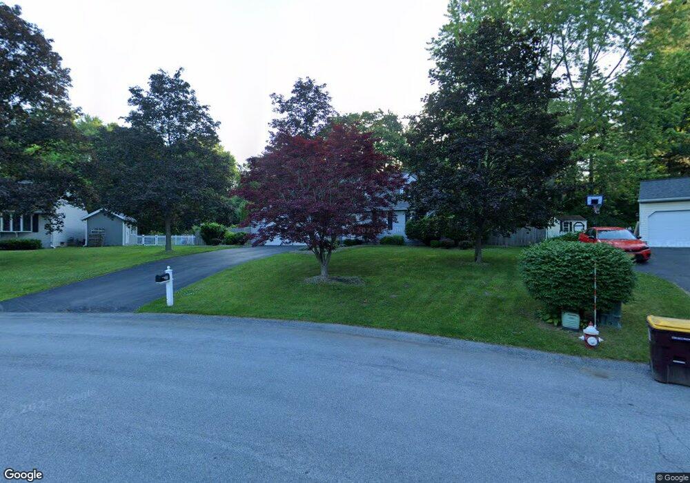 25 Green Meadows Ln, Albany, NY 12211 - photo 1