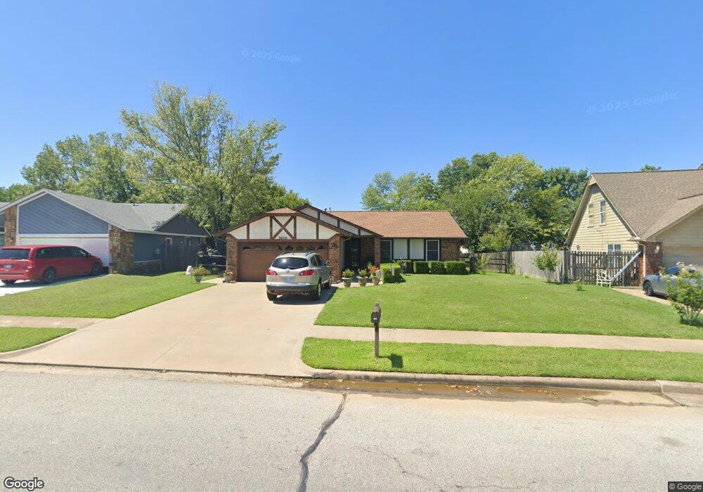3604 S Oak Ave, Broken Arrow, OK 74011 - photo 1