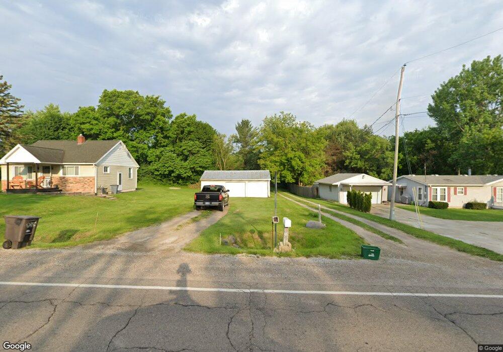 1326 S Graham Rd, Flint, MI 48532 - photo 1