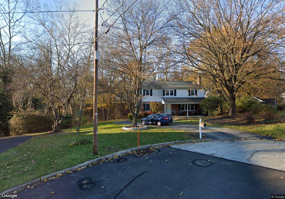 325 Dundee Place, Devon, PA 19333 - photo 1