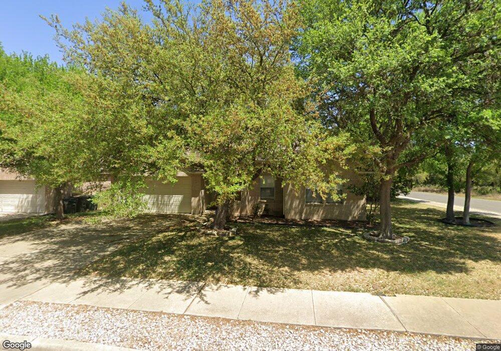 1101 Debbie Ct, San Marcos, TX 78666 - photo 1