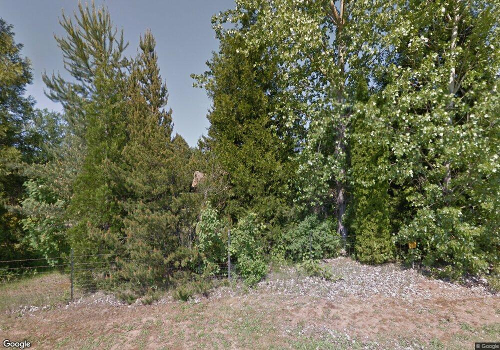 1987 Demaray Dr, Grants Pass, OR 97527 - photo 1