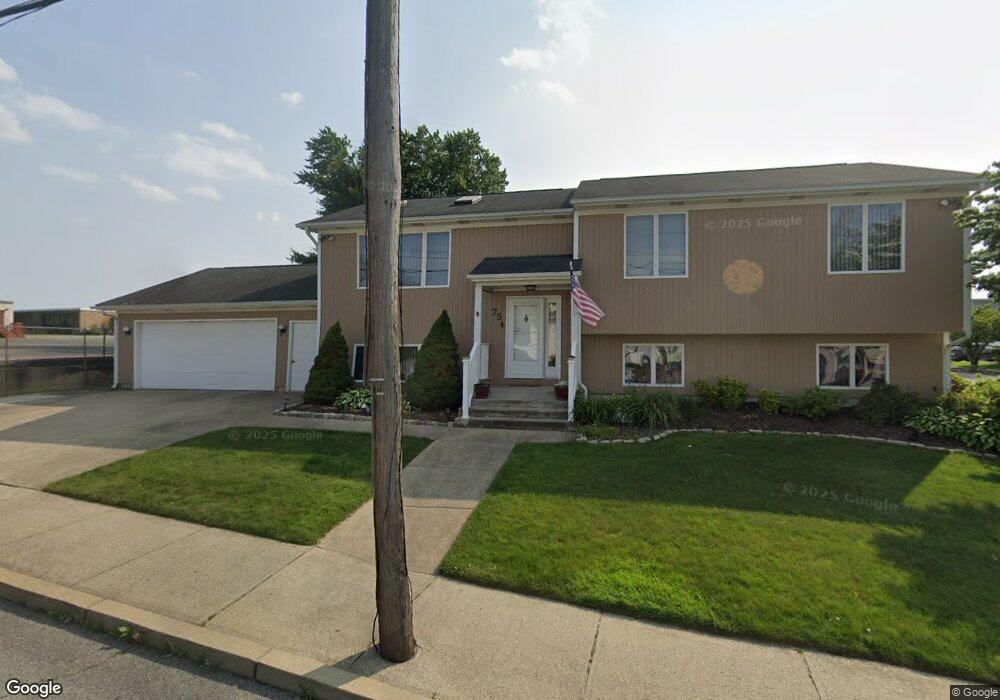 75 Harmon Ave, Cranston, RI 02910 - photo 1