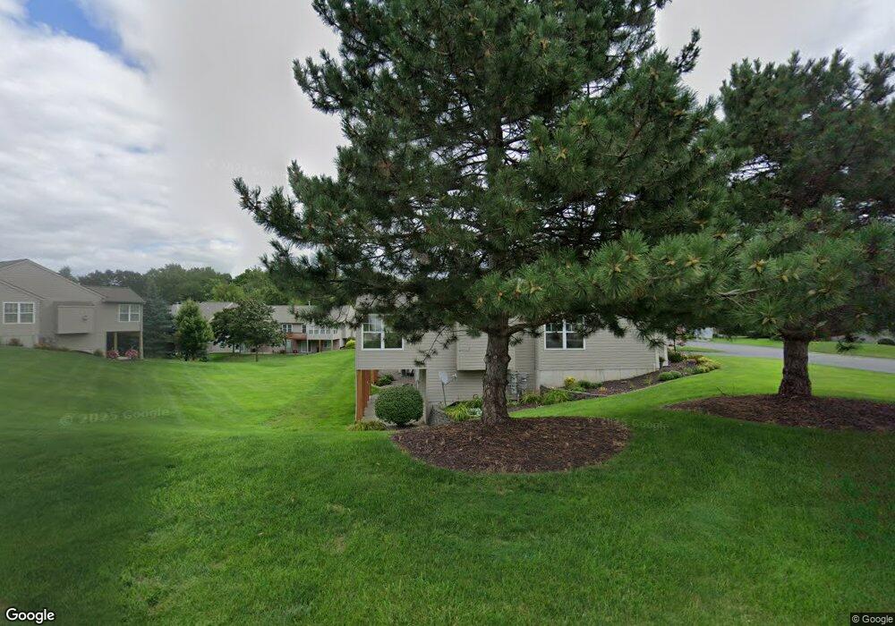 639 Thoroughbred Dr SE unit 40, Byron Center, MI 49315 - photo 1